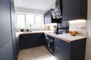 Photo 23- click for photo gallery